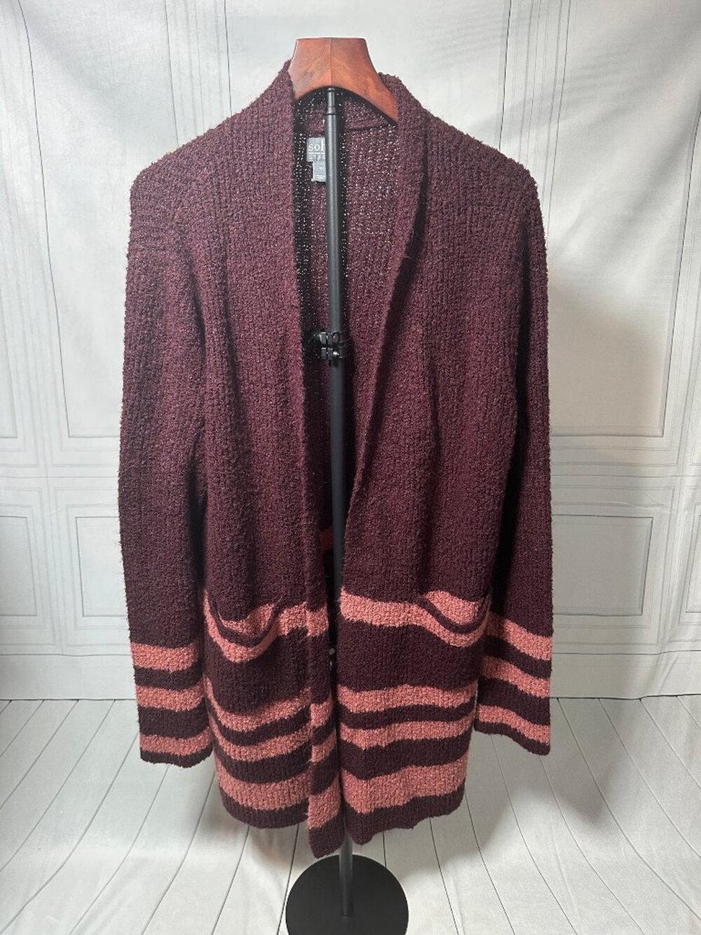 soho new york & company street cardigan xl burgundy knit